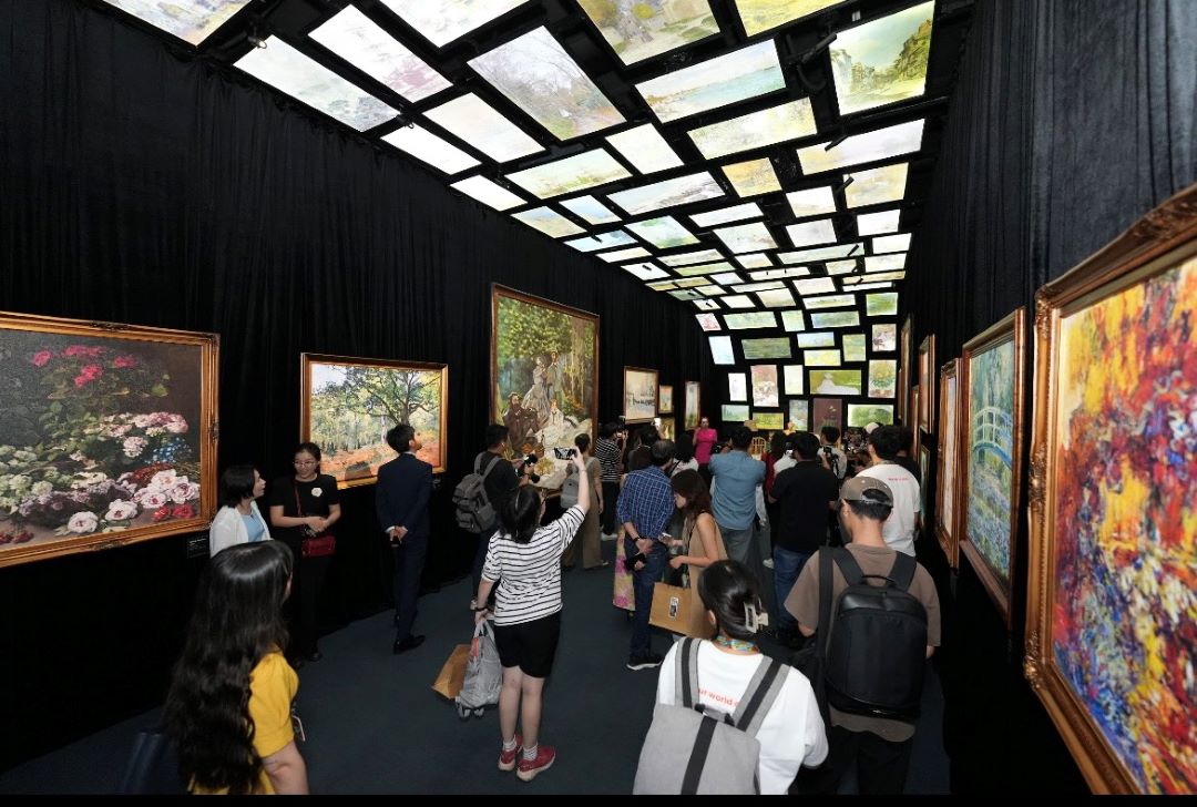 Lần đầu tiên ở Việt Nam: triển lãm tác phẩm của hai thiên tài hội họa Van Gogh và Monet